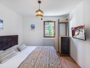 Appartement fonctionnel à Courchevel avec parking - FR-1-563-138