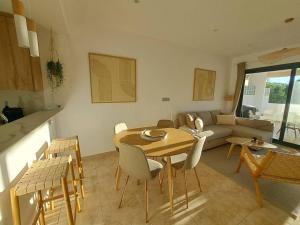 The Retreat, Valle del Este Modern Apartment