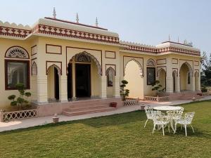 The Grand Barso (A Luxury Heritage)