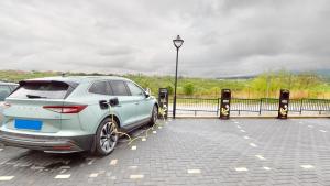 Quiet Luxury Home 1 - home & office