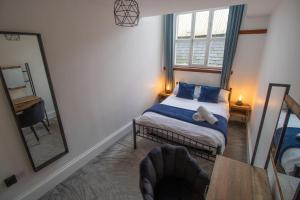 Boutique Penthouse Apartment in Historic Hull HU1 - sleeps 6