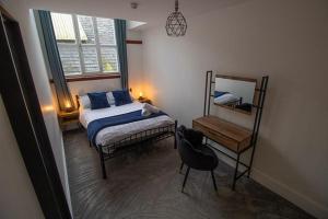 Boutique Penthouse Apartment in Historic Hull HU1 - sleeps 6