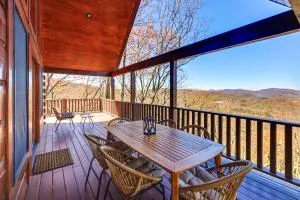 Mtn-View Blue Ridge Cabin on Over 2 Acres! - Abshers