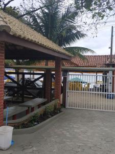 Chalé pé na areia em Ubatuba