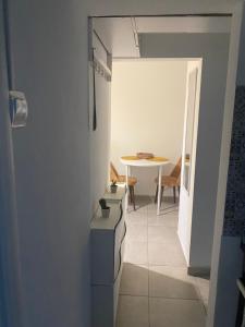 Sofi Apartment Central