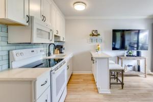 Hilton Head Island Condo Steps to Beach!