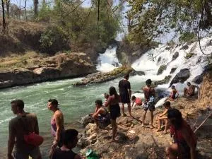 Dondet guesthouse - Nakasong