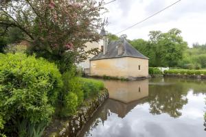 Sejours a la campagne Chateau de l'Aubonniere -Nature-14p- Reve au Mans : Villa Deluxe
