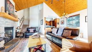 Mammoth Gateway Village #6 condo - 3hvězdičkové hotely ve městě Mammoth Lakes