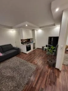 Eigenes 2 Zimmer Appartment nähe Frankfurt - Maintal