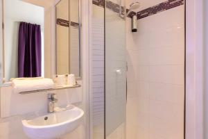 Hotels Paris Legendre : Chambre Double