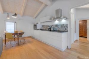 Casa nel Vicolo - Storie e Dimore