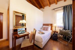 Single Room room in Hotel Venice Resort Airport