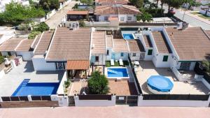 Agustina - Casa adosada en Riumar con jardín, barbacoa y cerca del mar - Deltavacaciones