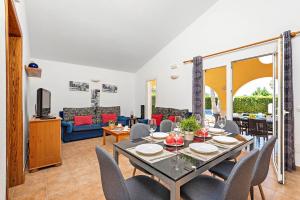 Villa Marte by Villa Plus