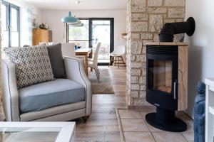 Ferienhaus Landlust - Erholung mit Fasssauna und Whirlpool nahe Binz!