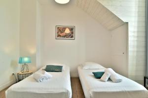 Maisons de vacances La Brise Cancalaise - Maison typique avec vue mer : photos des chambres