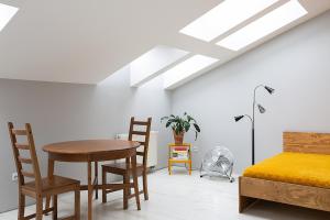 Sunny Studio Mostowa Krakow Kazimierz by Renters