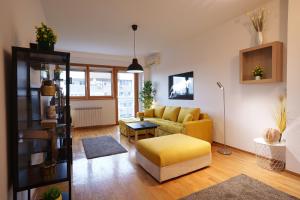 Yellow Lux apartment