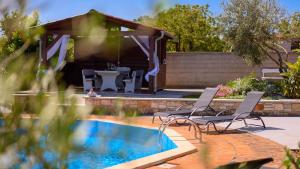 Charming stone Villa Carla near the sea and town by WiiBuk