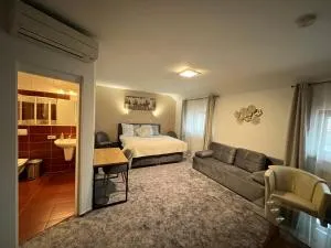 Hotel Algar - Slavkov