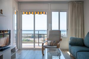 AT036 Vista playa, piscina, primera línea