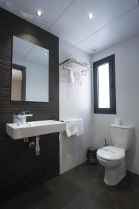Double Room room in Hostal Emeritae