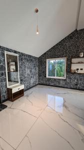 kollanoor guest house