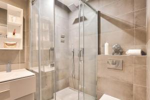 Urban Flat 73 - Luxury Parisian Flat near Les Halles Rivoli