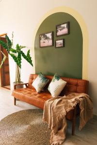 Phòng Măng Cụt (Mangosteen room) - Nhà Mơ Homestay Bến Tre - Ubytování bez kategorie ve městě Ben Tre