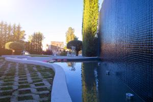 ELITE LUXURY BOUTIQUE