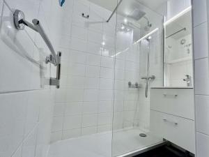 Appartements Charmant studio 4 pers avec piscine, proche telecabines et commerces, acces direct ski, La Salle-les-Alpes - FR-1-330F-106 : photos des chambres