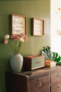 Phòng Chôm Chôm (Rambutan Room) - Nhà Mơ Homestay Bến Tre