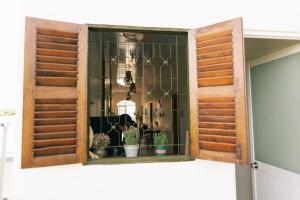 Phòng Chôm Chôm (Rambutan Room) - Nhà Mơ Homestay Bến Tre