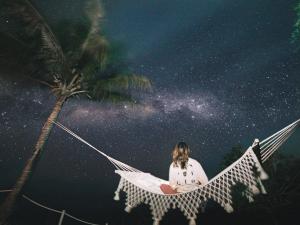 Tropical Glamping Nusa Penida - Private Romantic Seaside Bungalow Diamond Beach