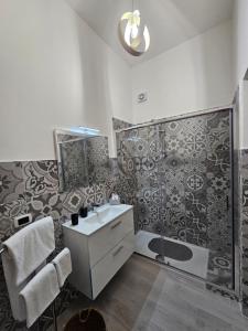 Chambre Lits Jumeaux avec Salle de Bains Privative