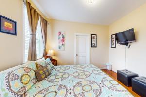 The Yellow Rose House