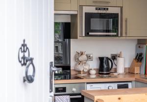 A D Coach House Cottage