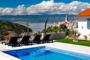 Romantic stone villa with pool, panoramic sea view near the beach - by Traveler tourist agency Krk ID 2134