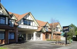 尚普莫托尔酒店 - 上哈特