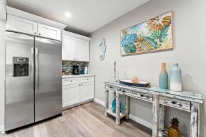 Fanta-Sea 53 By Beachside Management