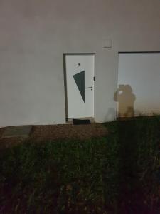 MAISON B
