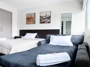 Depa de lujo con piscina y jacuzzi