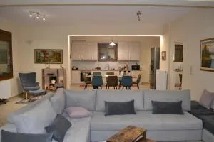 Gravia's Villa - Graviá