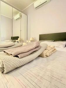 Sweet Home Apartment