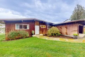 Gathering Together Cabin - Longbranch