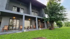 The Ridge House - Doluwa