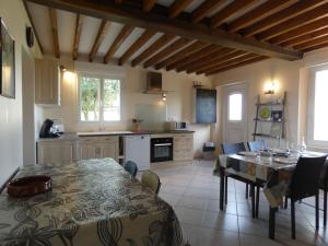 Maisons de vacances Gite Happonvilliers, 3 pieces, 5 personnes - FR-1-581-59 : photos des chambres