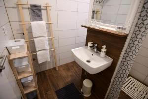 Apartments and rooms with parking space Rakovica, Plitvice - 21121