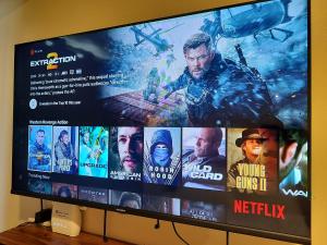 324 Tower 1 Avida Iloilo Pool View Comfy Cozy Central